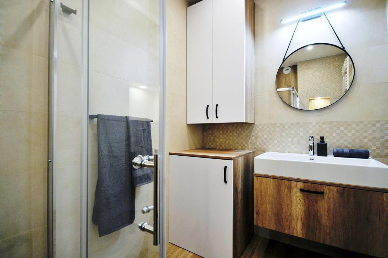 Apartament Za Swierkami 6 Osob , 3 Pokoje Kołobrzeg Kültér fotó